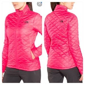 THE NORTH FACE THERMOBALL JACKET  with Tags!